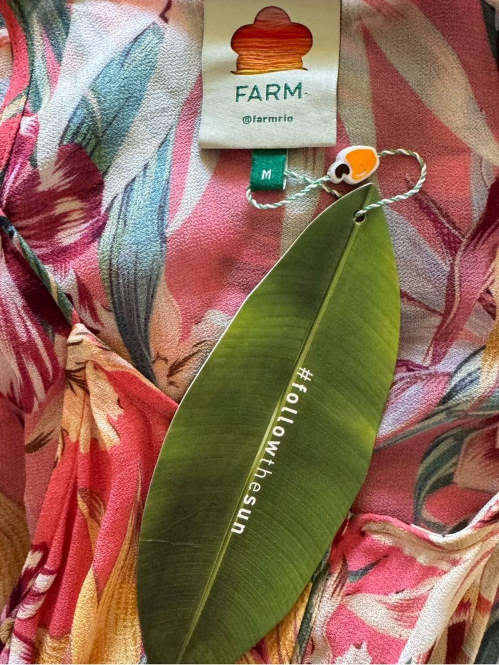 Farm Rio Lotus Floral Halter Maxi Dress NWT Size M Flowy Resort Vacay Tropical - Picture 7 of 15